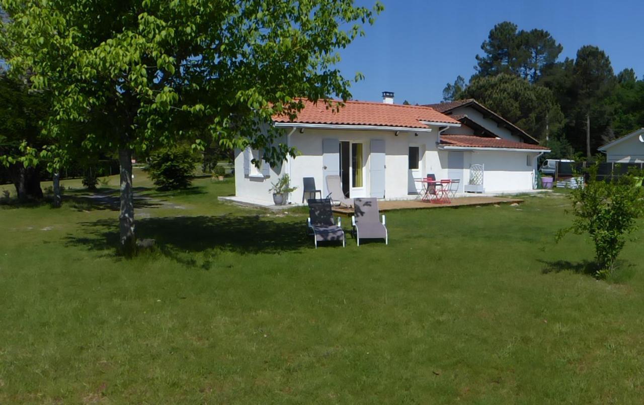 Bed and Breakfast Les Rouges Gorges Lugos Esterno foto