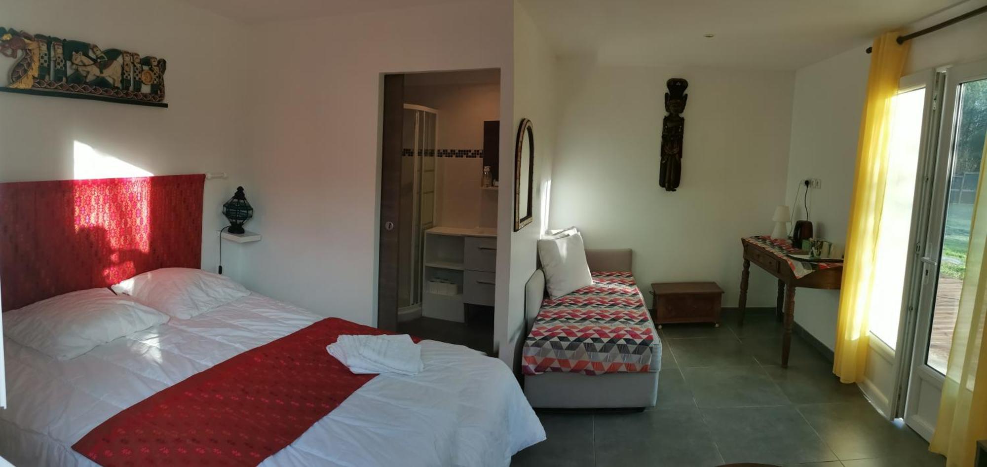 Bed and Breakfast Les Rouges Gorges Lugos Esterno foto