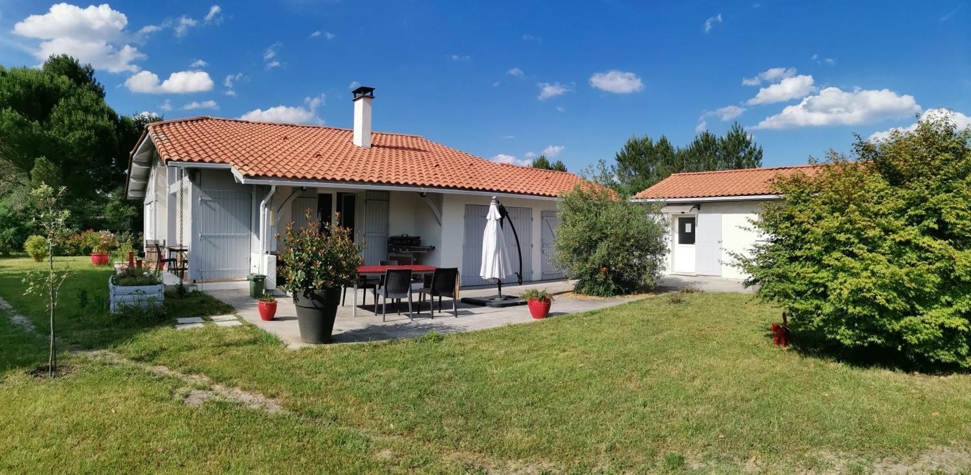 Bed and Breakfast Les Rouges Gorges Lugos Esterno foto